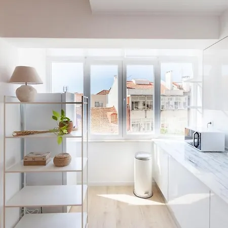 아파트 Flh Alcantara Comfy Flat With Balcony *