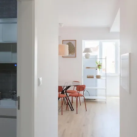 Apartament Flh Alcantara Comfy Flat With Balcony *